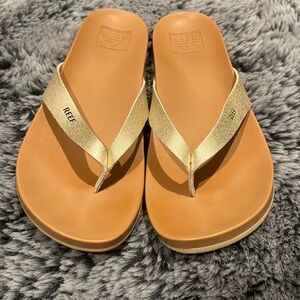 Reef sandal size 8